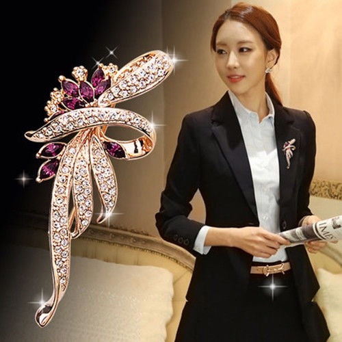 Classic All-Match Brooch Pin