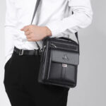 Men's Bag Breathable and Wearable Shoulder